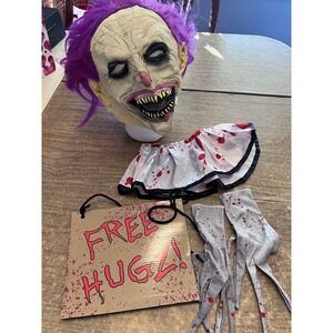 Spirit Halloween Hugz The Clown Mask Neck Ruffle Gloves + Cardboard Sign Costume